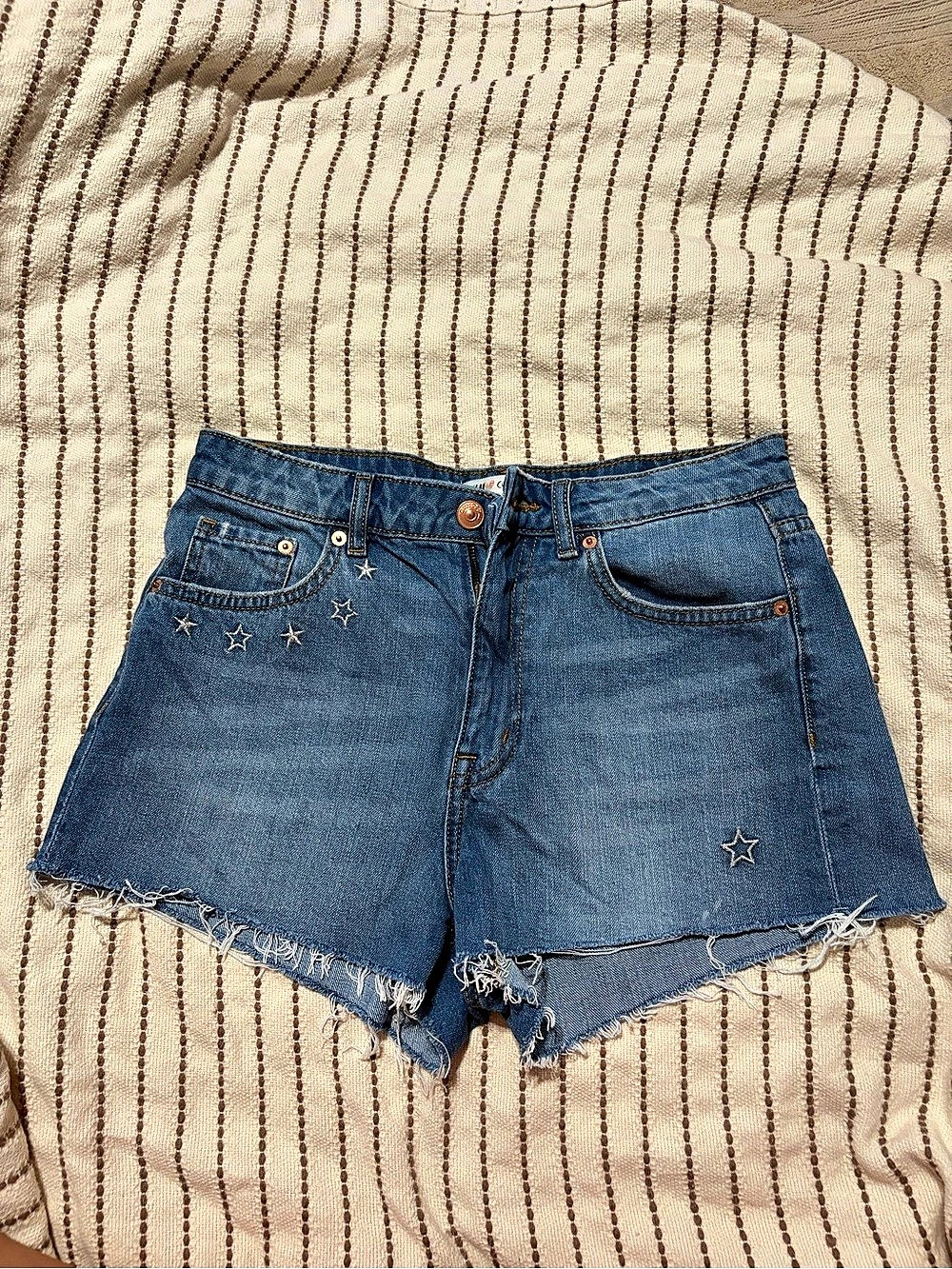 H&M Coachella Official Collection Star Embroidered Denim Cut-Off Shorts
